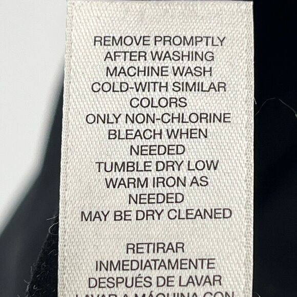 NWT CHICO’S Sloane Black Button Down Shirt Sz 1 (M/8) Effortless No-Iron Cotton - Picture 16 of 16